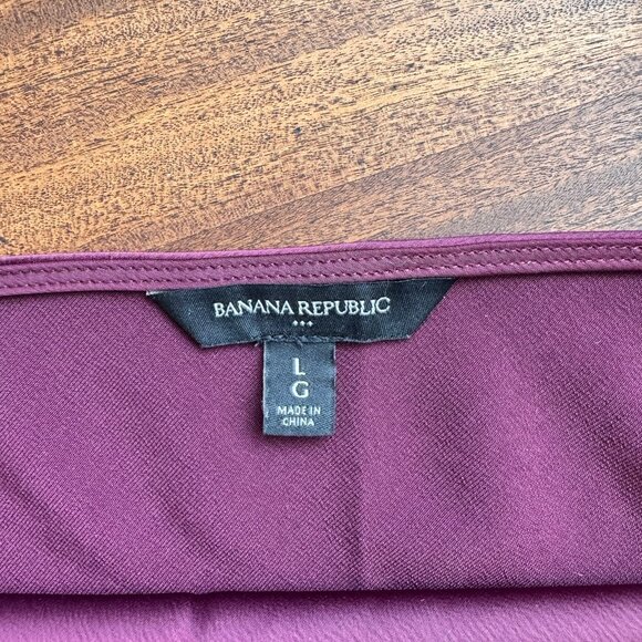 โจ Banana Republic | Burgundy Cowl Cami | Size L โจ - Picture 3 of 6